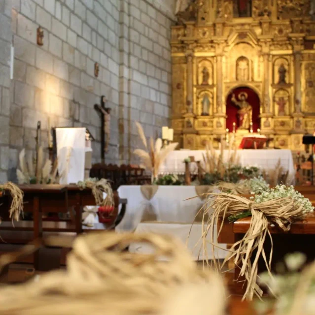 Decoración floral bodas y ramos de novias El Pajar de Piedralaves