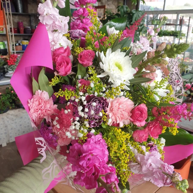 Decoración floral bodas y ramos de novias El Pajar de Piedralaves